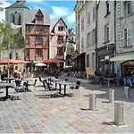 Bel 50m2 En Plein Centre De Διαμέρισμα *